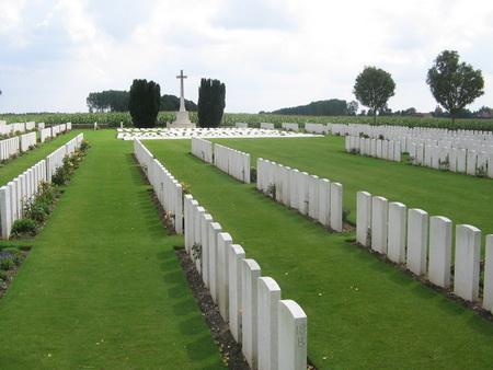 MILL ROAD CEMETERY, THIEPVAL France