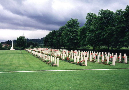 AREZZO WAR CEMETERY, Italy